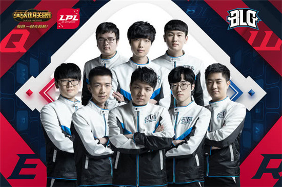 术表演中 术表演中